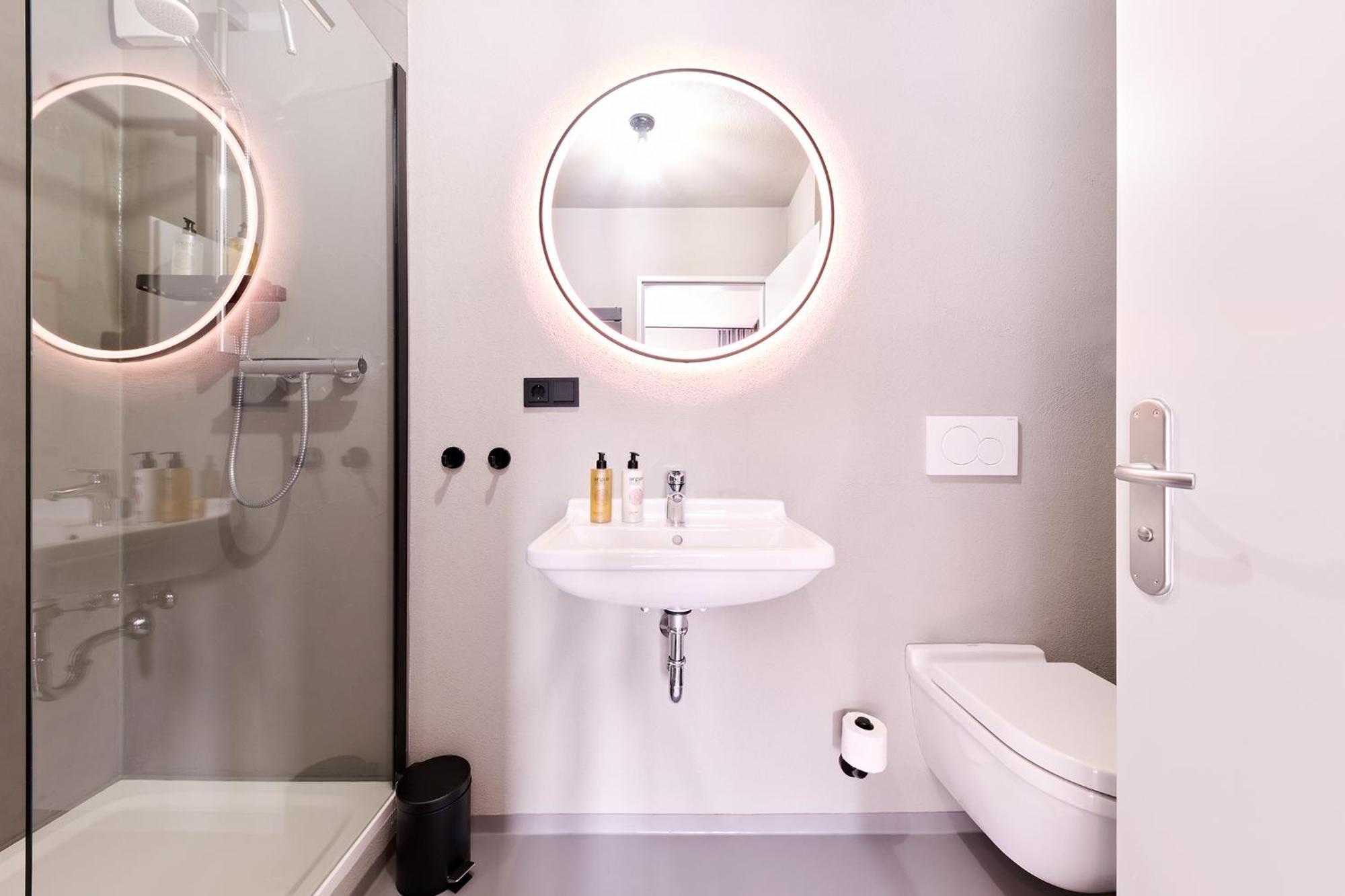 Xzllenz Kueche Bad S-Bahn Parken Smart-Tv Wellbeing Apartment Neunkirchen am Sand Екстериор снимка